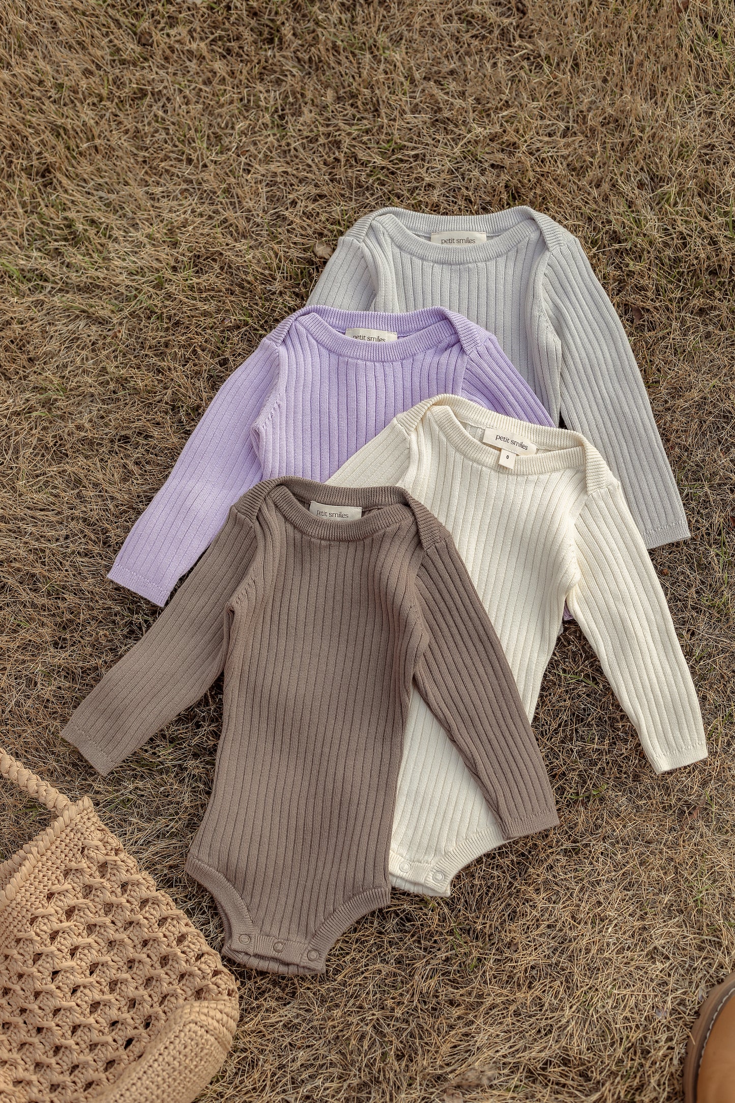 ORGANIC RIB ESSENTIAL BODYSUIT SET (4 Pieces) - Petit Smiles