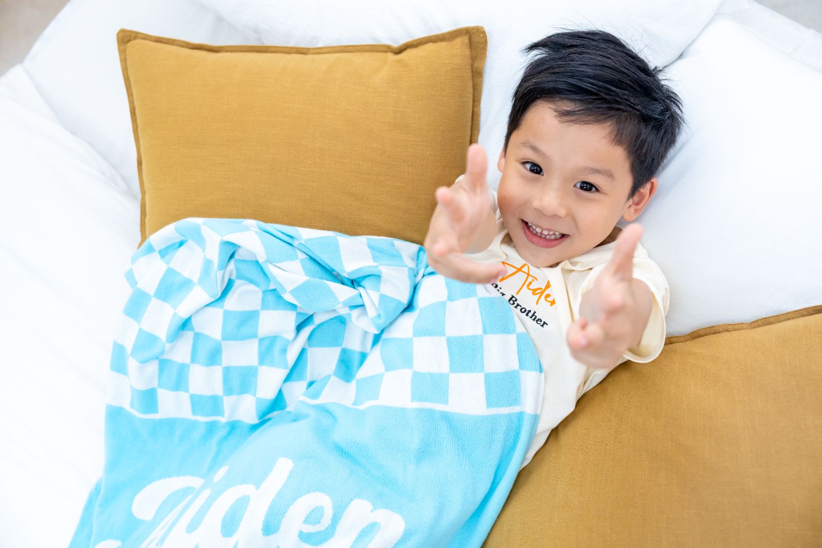 The Checkered - Blanket for Kids - Petit Smiles