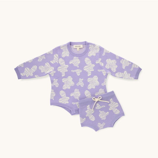 KNITTED SPOTS ROMPER WITH BLOOMERS - TARO; 100% Organic Cotton; Jacquard Romper made from GOTS-certified organic cotton; 'TARO SPOTS' Jacquard pattern; Rib hem at neck, cuffs and leg opening; Features convenient press snaps at the crotch for effortless dressing; Oversized fit.